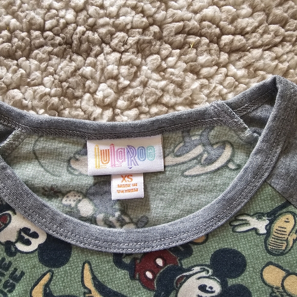 Mickey Mouse Long Sleeve Shirt LulaRoe XS Disney A3 - Picture 4 of 7
